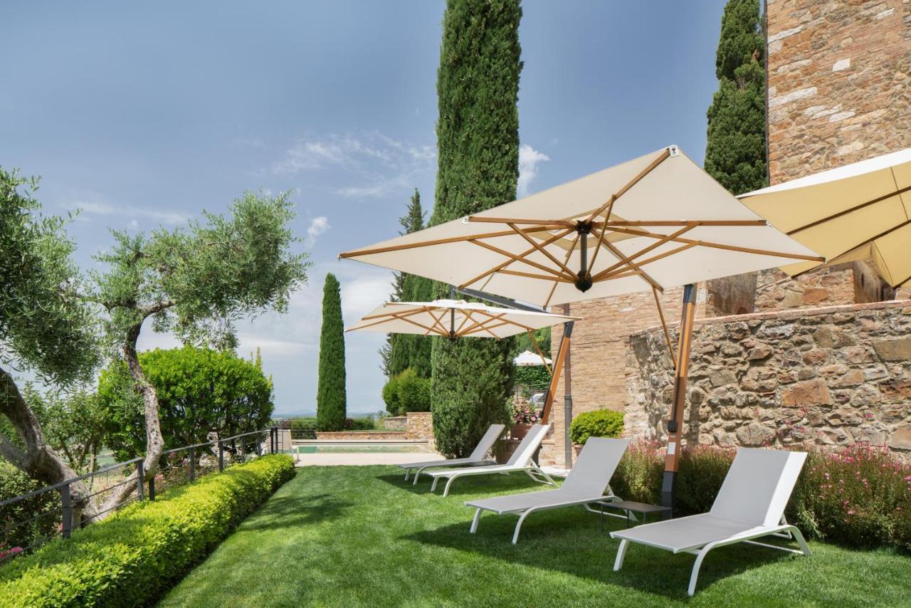 Castello Banfi - Il Borgo - Relais Et Chateaux Poggio alle Mura Exterior foto