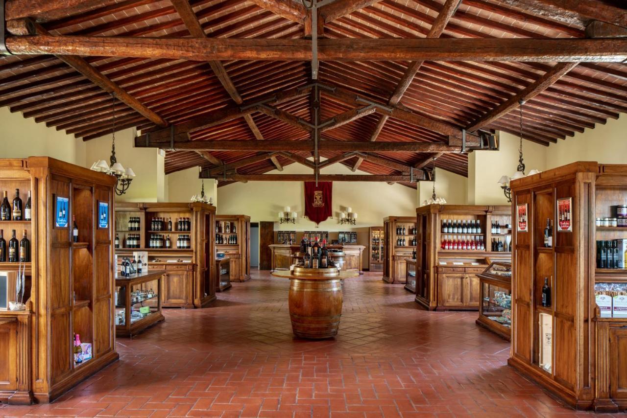Castello Banfi - Il Borgo - Relais Et Chateaux Poggio alle Mura Exterior foto