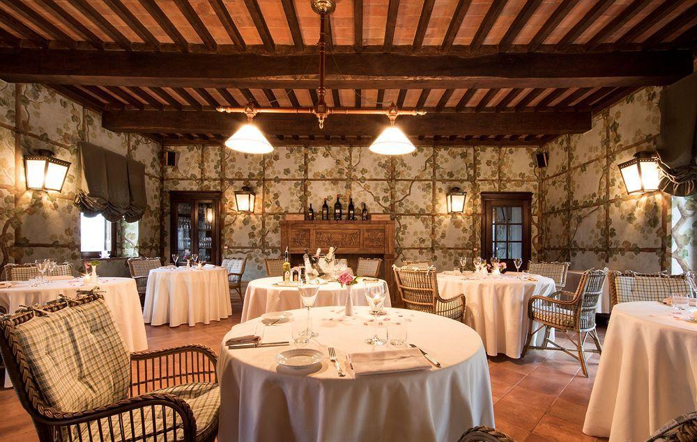 Castello Banfi - Il Borgo - Relais Et Chateaux Poggio alle Mura Exterior foto