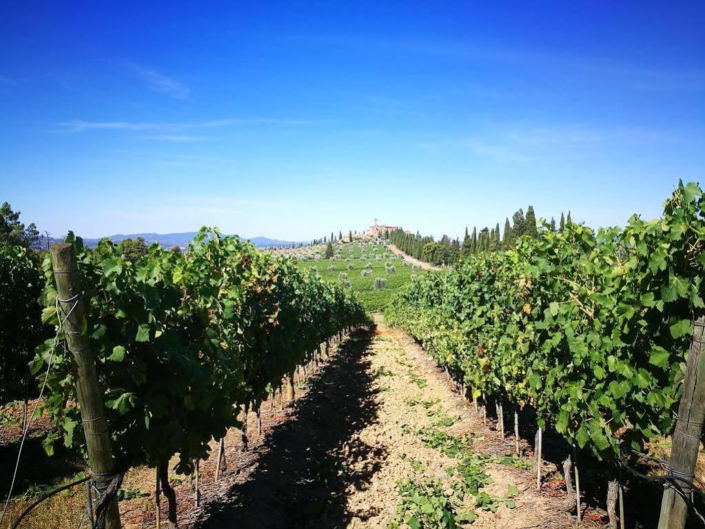 Castello Banfi - Il Borgo - Relais Et Chateaux Poggio alle Mura Exterior foto